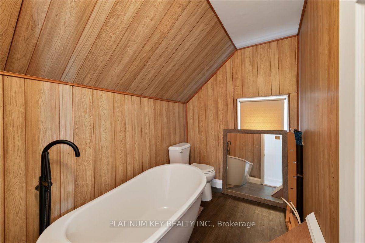 Photo 23 of 8624 Glendon Drive, Strathroy-Caradoc, Mount Brydges — HOMEH