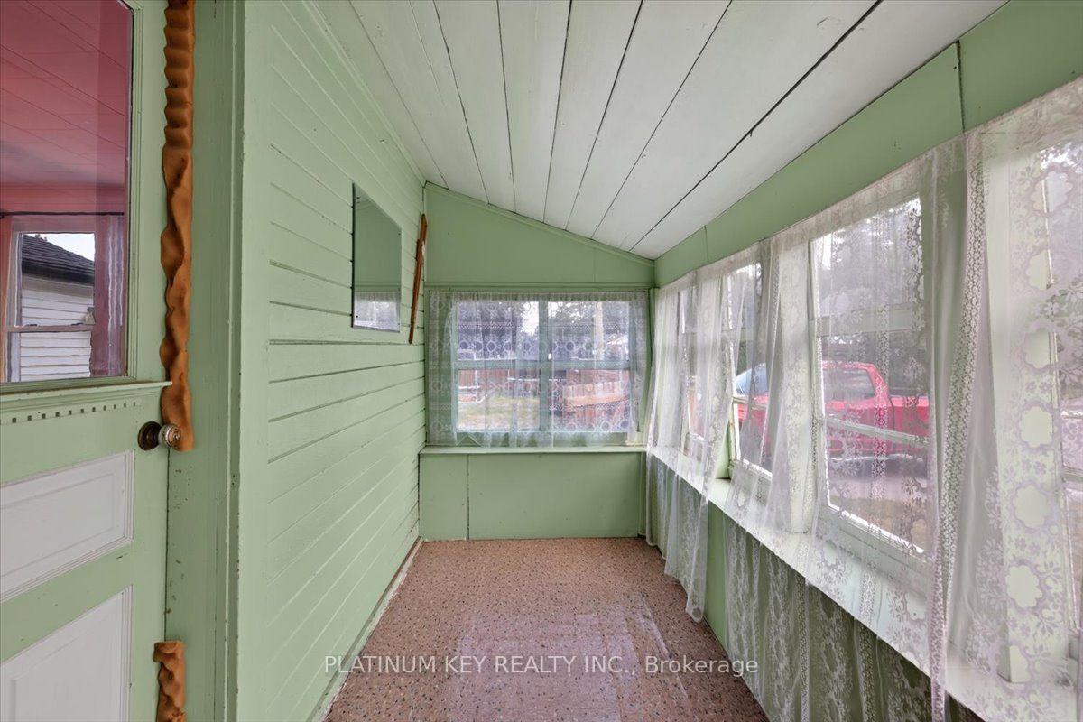 Photo 24 of 8624 Glendon Drive, Strathroy-Caradoc, Mount Brydges — HOMEH