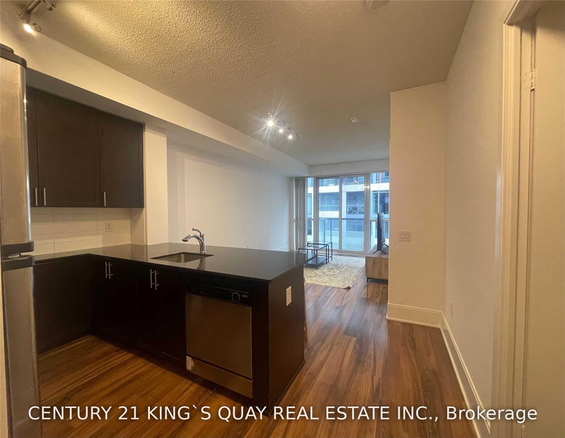 Photo 8 of Unit 804, 560 Front Street W, Toronto, Waterfront Communities — HOMEH