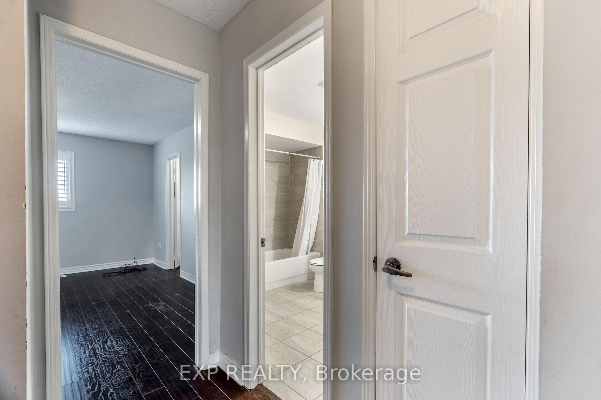 Photo 9 of Unit 45, 200 Cresthaven Road, Brampton, Snelgrove — HOMEH