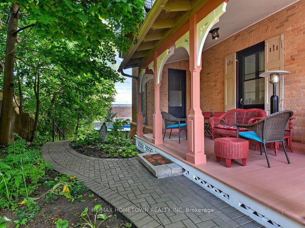 Photo 3 of 157 Dibble Street W, Prescott, Prescott — HOMEH