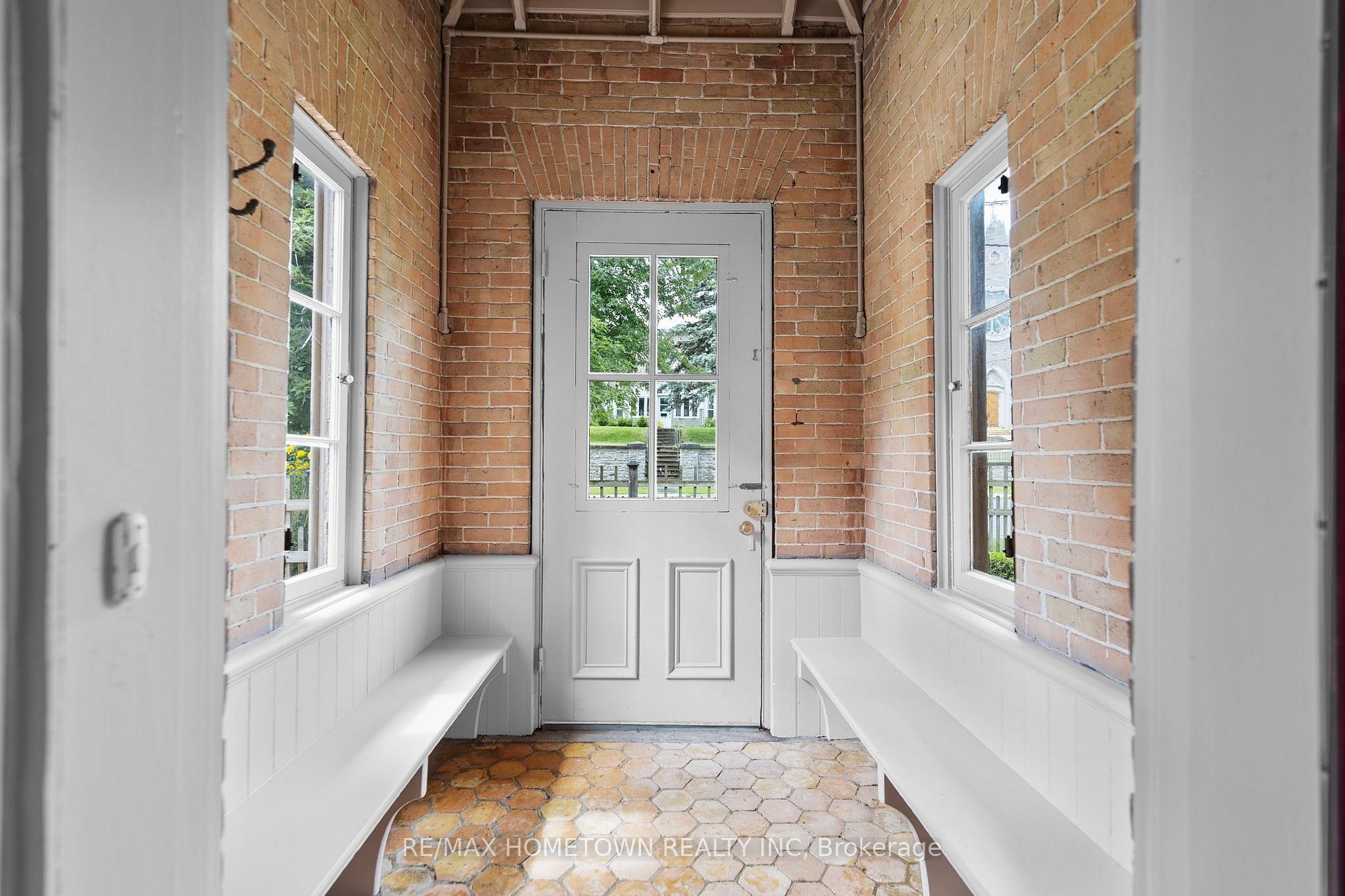 Photo 8 of 157 Dibble Street W, Prescott, Prescott — HOMEH