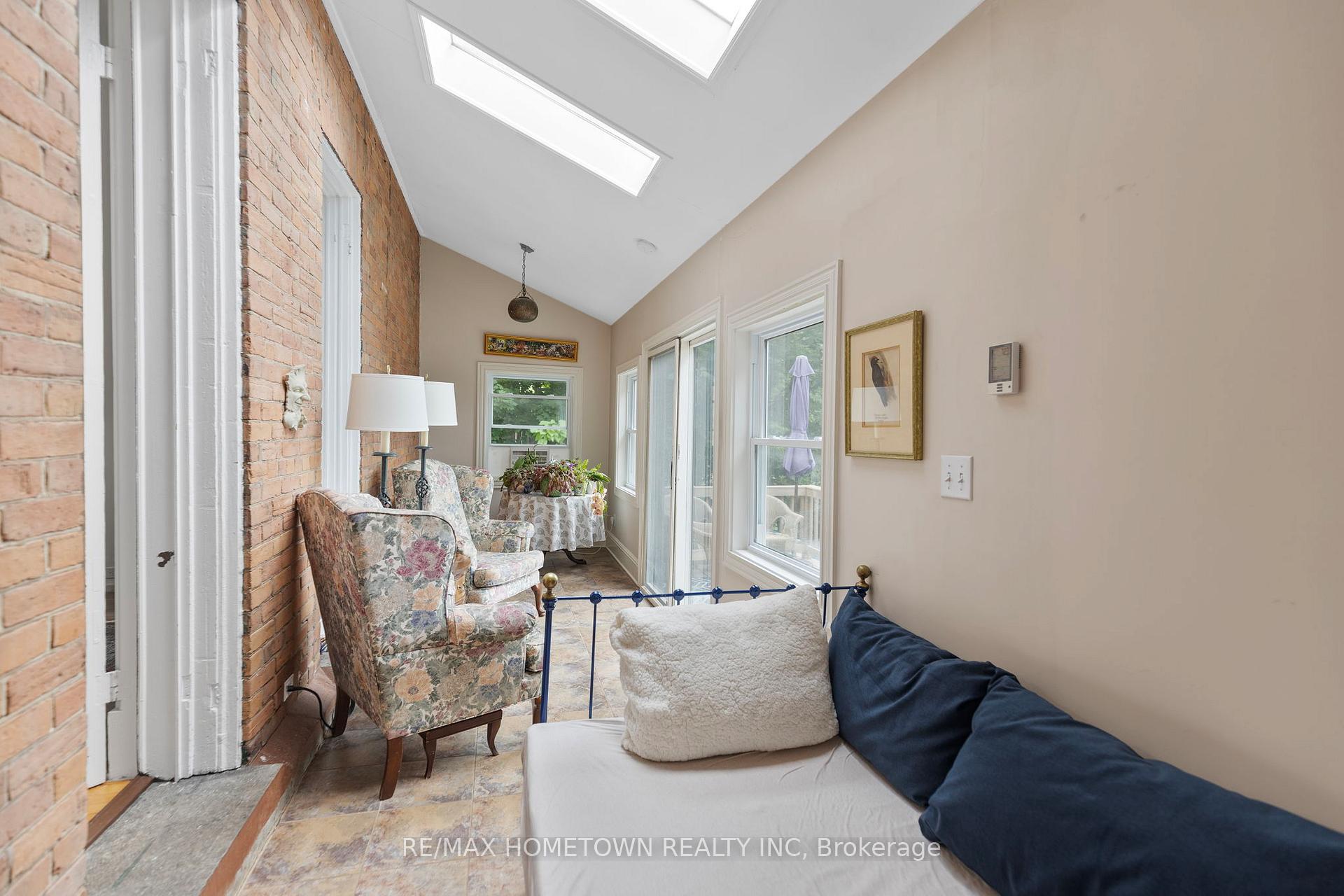 Photo 22 of 157 Dibble Street W, Prescott, Prescott — HOMEH