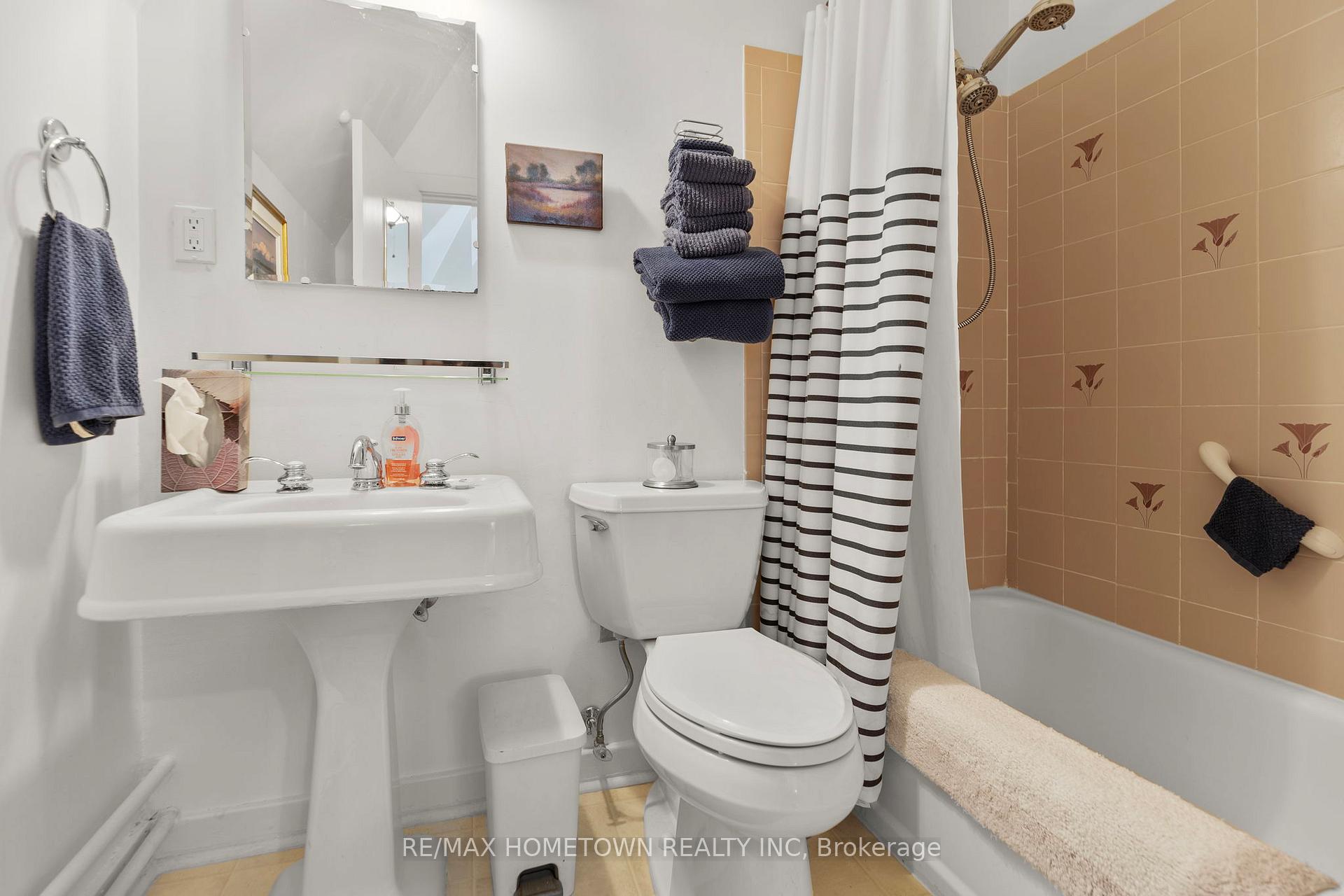 Photo 30 of 157 Dibble Street W, Prescott, Prescott — HOMEH