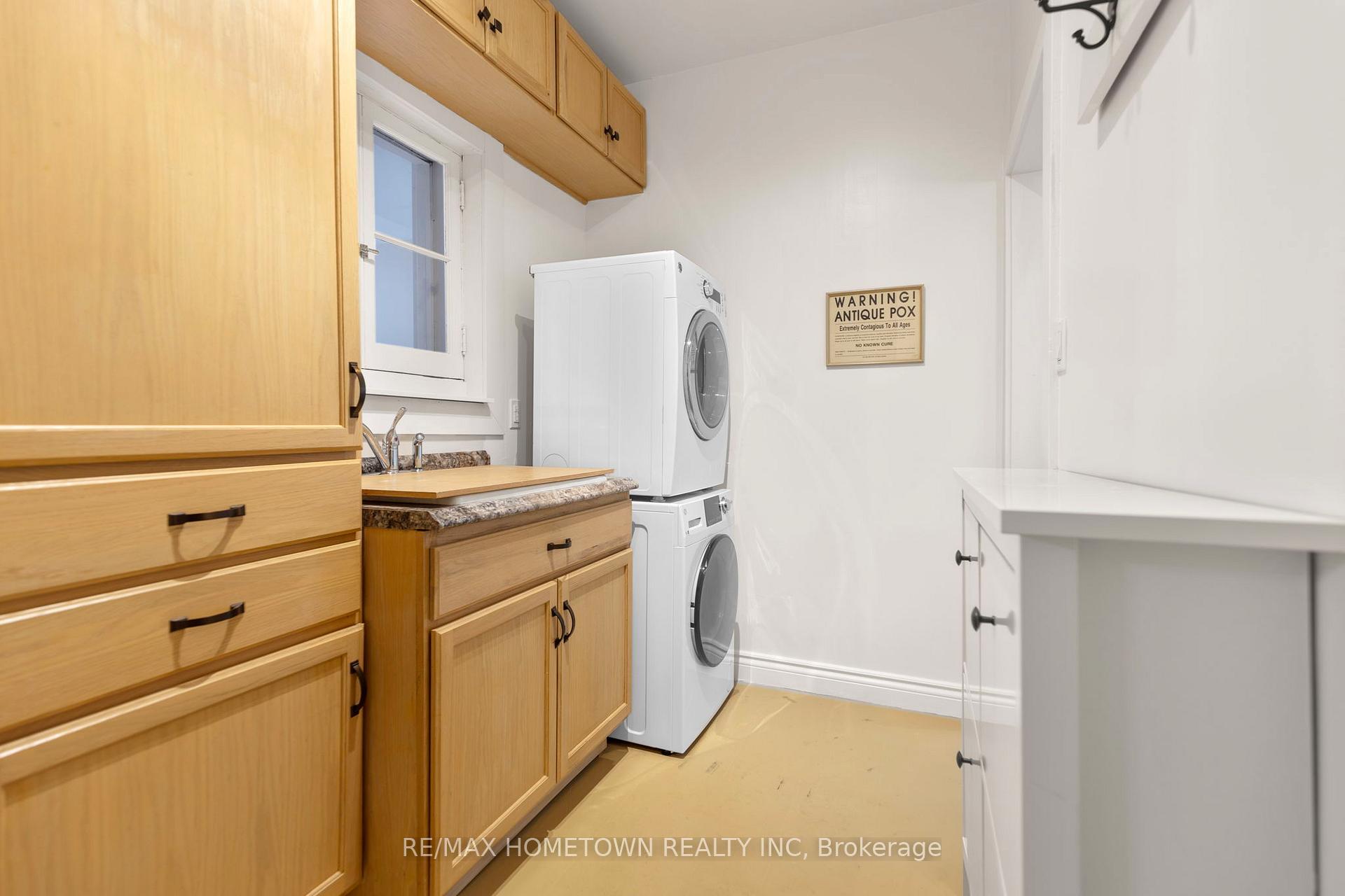 Photo 38 of 157 Dibble Street W, Prescott, Prescott — HOMEH