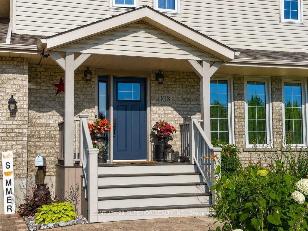Photo 6 of 108 Flamingo Drive, Thunder Bay, River Terrace — HOMEH