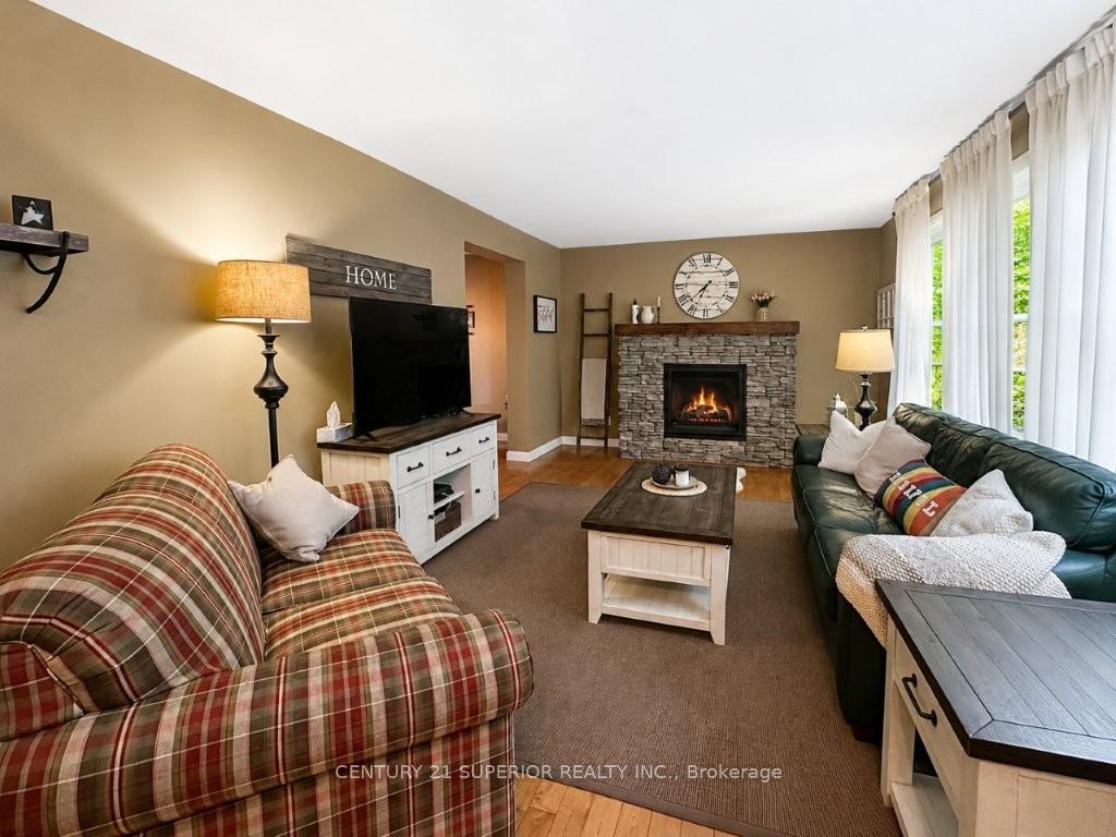Photo 13 of 108 Flamingo Drive, Thunder Bay, River Terrace — HOMEH