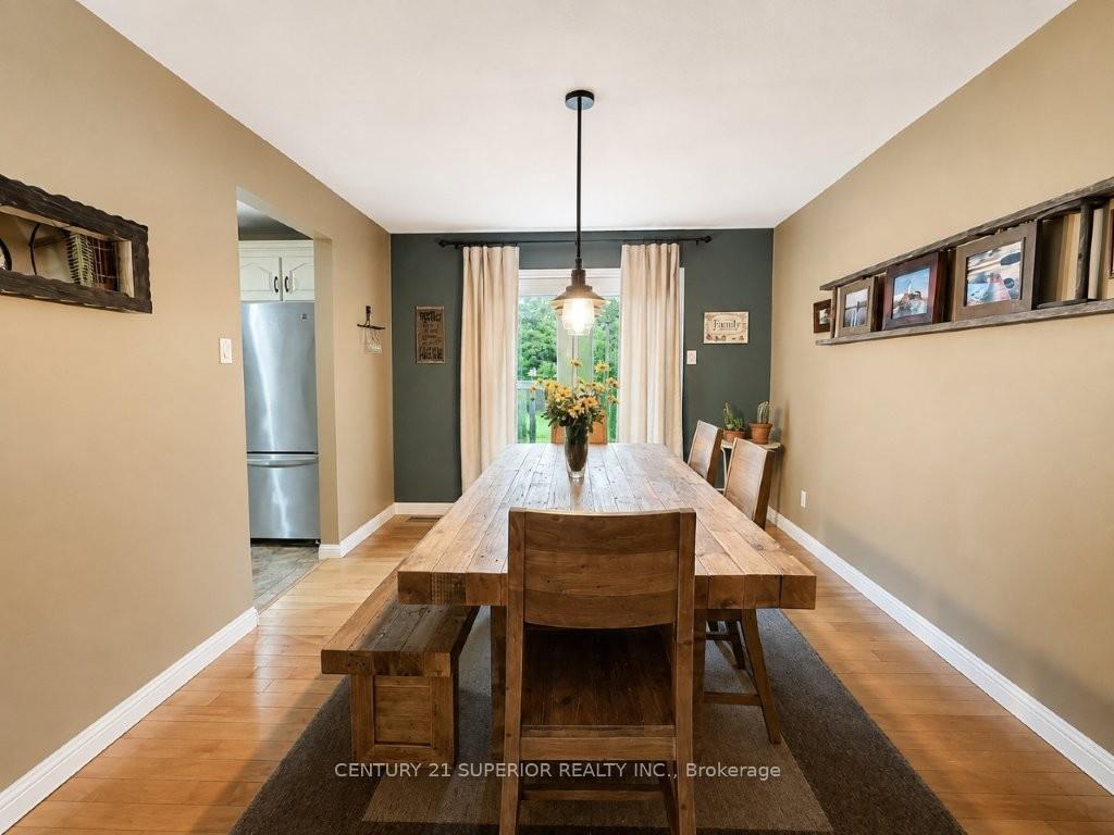Photo 16 of 108 Flamingo Drive, Thunder Bay, River Terrace — HOMEH