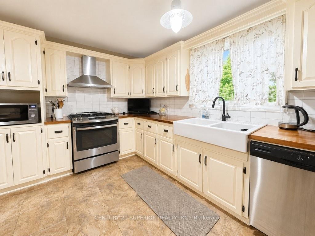 Photo 22 of 108 Flamingo Drive, Thunder Bay, River Terrace — HOMEH