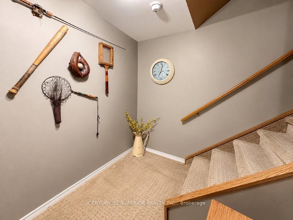 Photo 32 of 108 Flamingo Drive, Thunder Bay, River Terrace — HOMEH