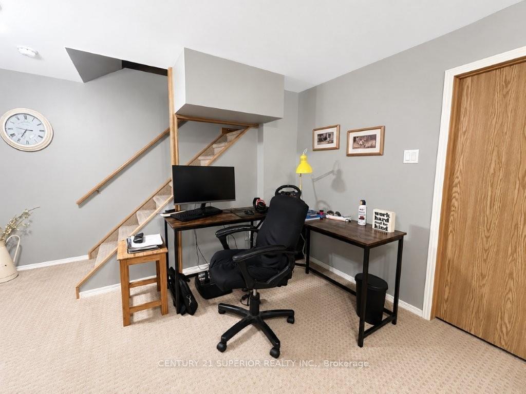 Photo 33 of 108 Flamingo Drive, Thunder Bay, River Terrace — HOMEH