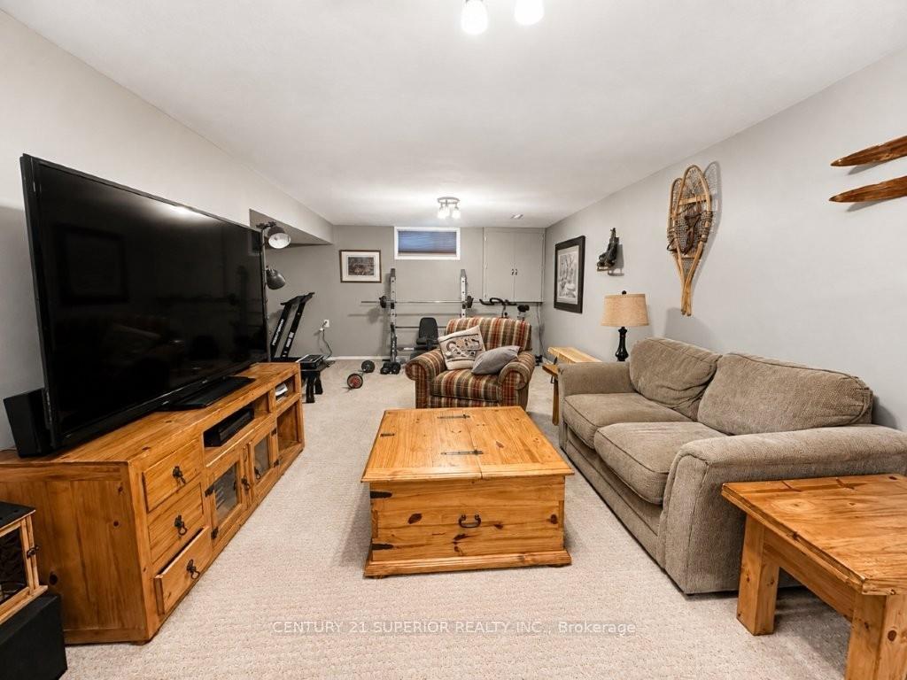 Photo 34 of 108 Flamingo Drive, Thunder Bay, River Terrace — HOMEH