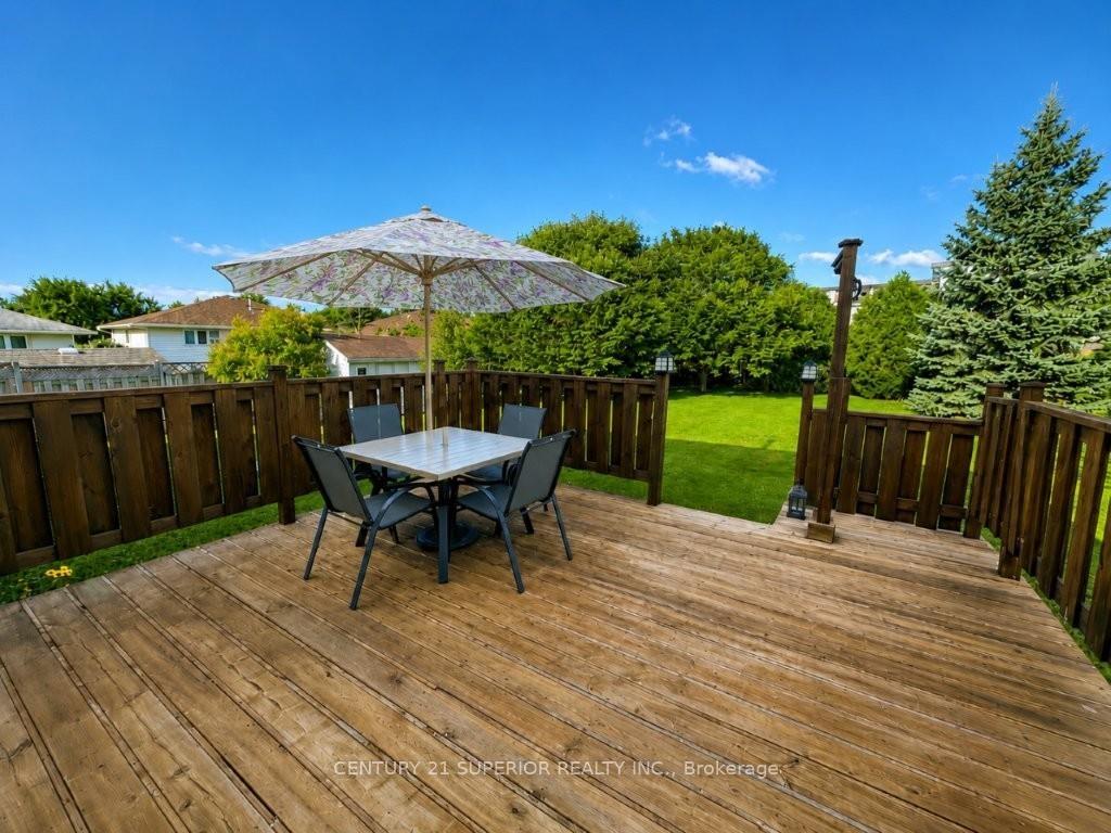 Photo 45 of 108 Flamingo Drive, Thunder Bay, River Terrace — HOMEH