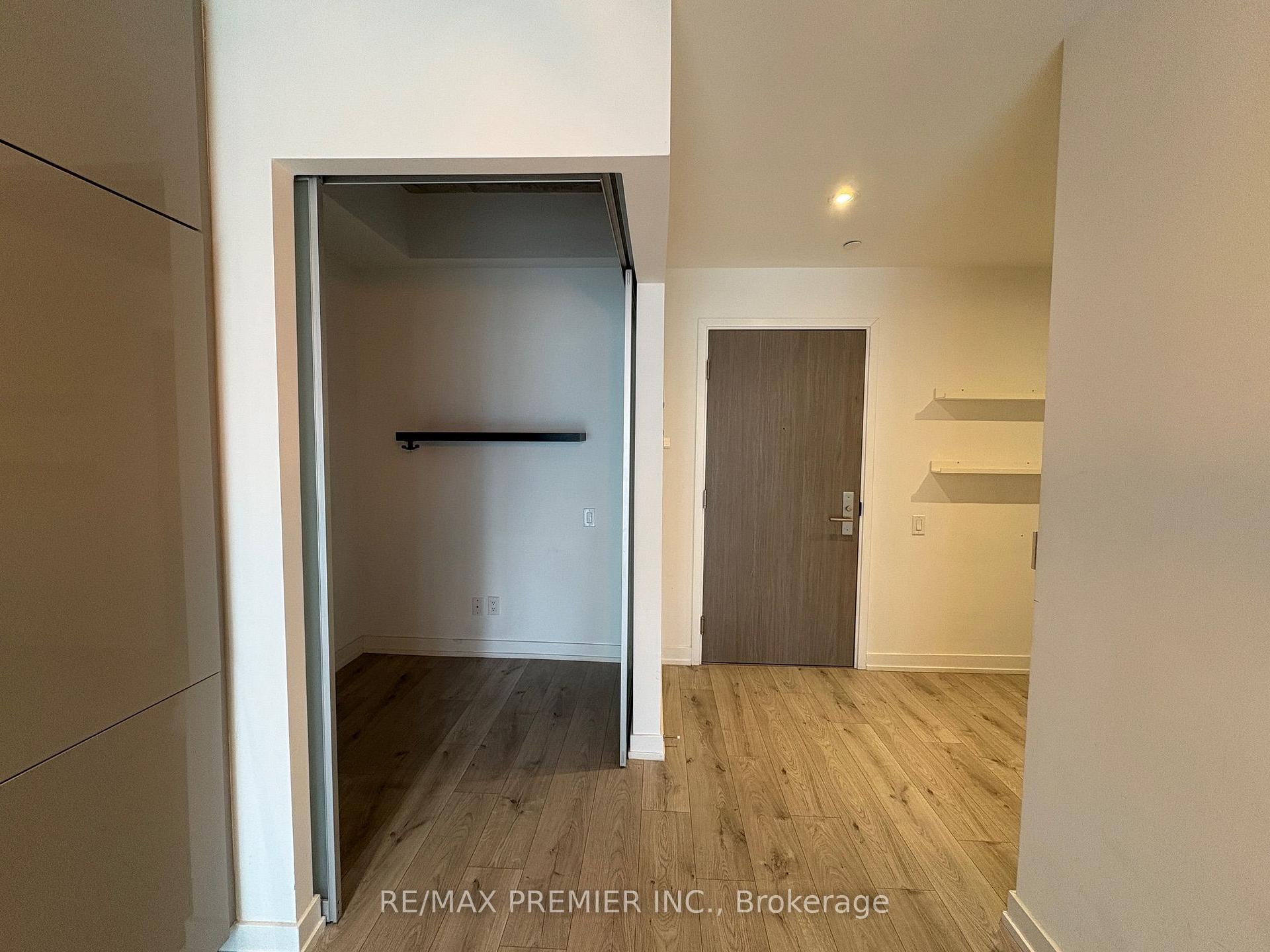 Photo 22 of Unit 206, 161 Roehampton Avenue, Toronto, Mount Pleasant West — HOMEH