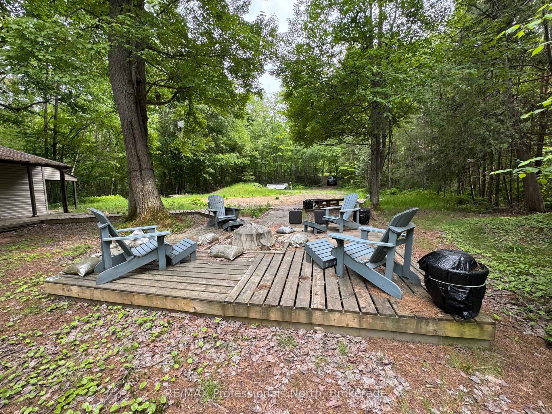 Photo 3 of 1090 River Haven Road, Bracebridge, Draper — HOMEH