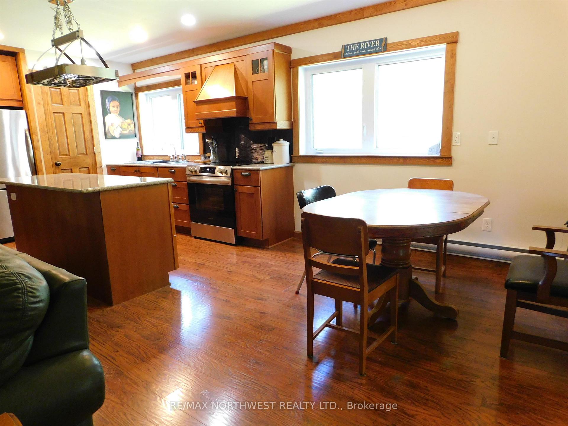 Photo 7 of 331 Townline Road, Machin, TB-612 — HOMEH