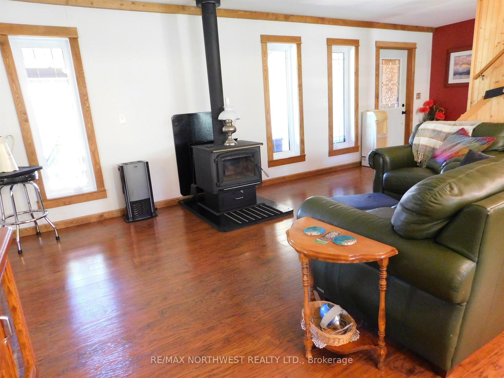 Photo 10 of 331 Townline Road, Machin, TB-612 — HOMEH