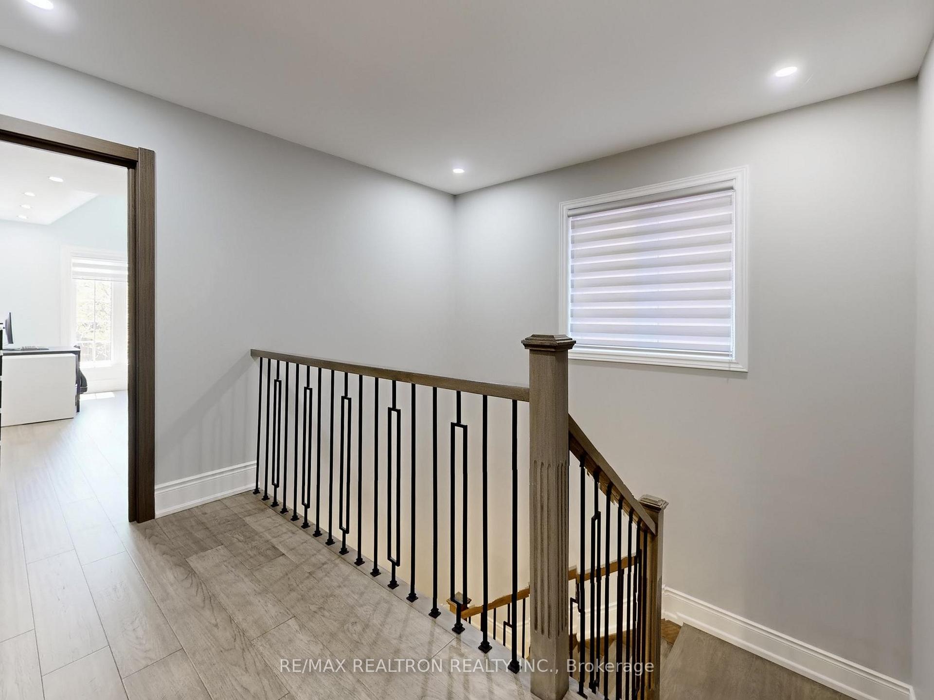 Photo 16 of 115 Bentoak Crescent, Vaughan, Patterson — HOMEH