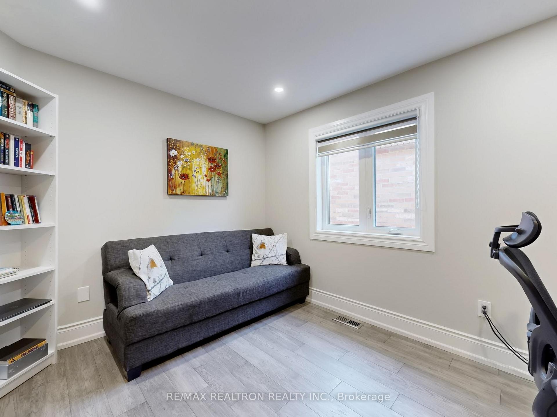Photo 30 of 115 Bentoak Crescent, Vaughan, Patterson — HOMEH
