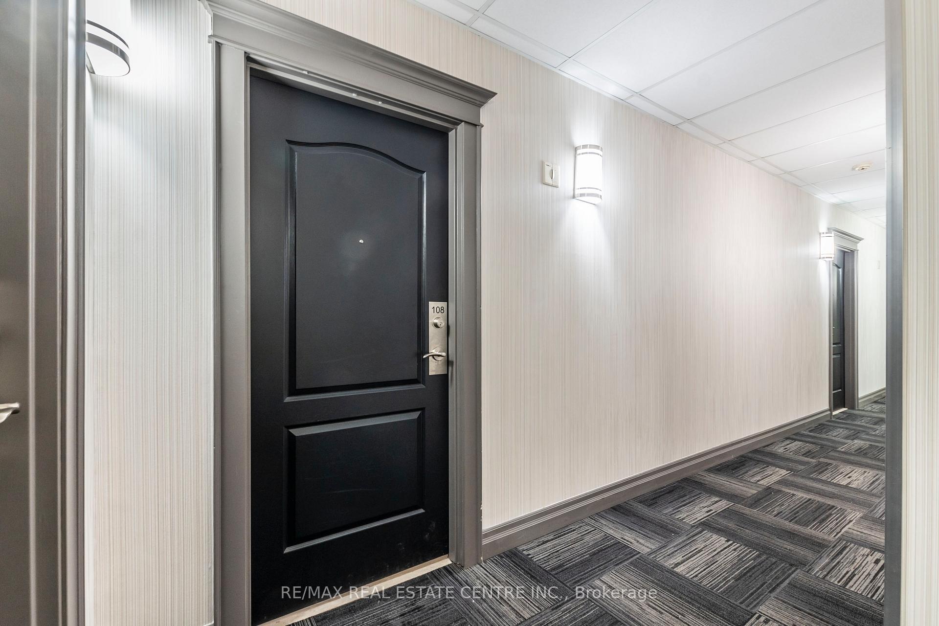 Photo 18 of Unit 108, 5327 Upper Middle Road, Burlington, Orchard — HOMEH