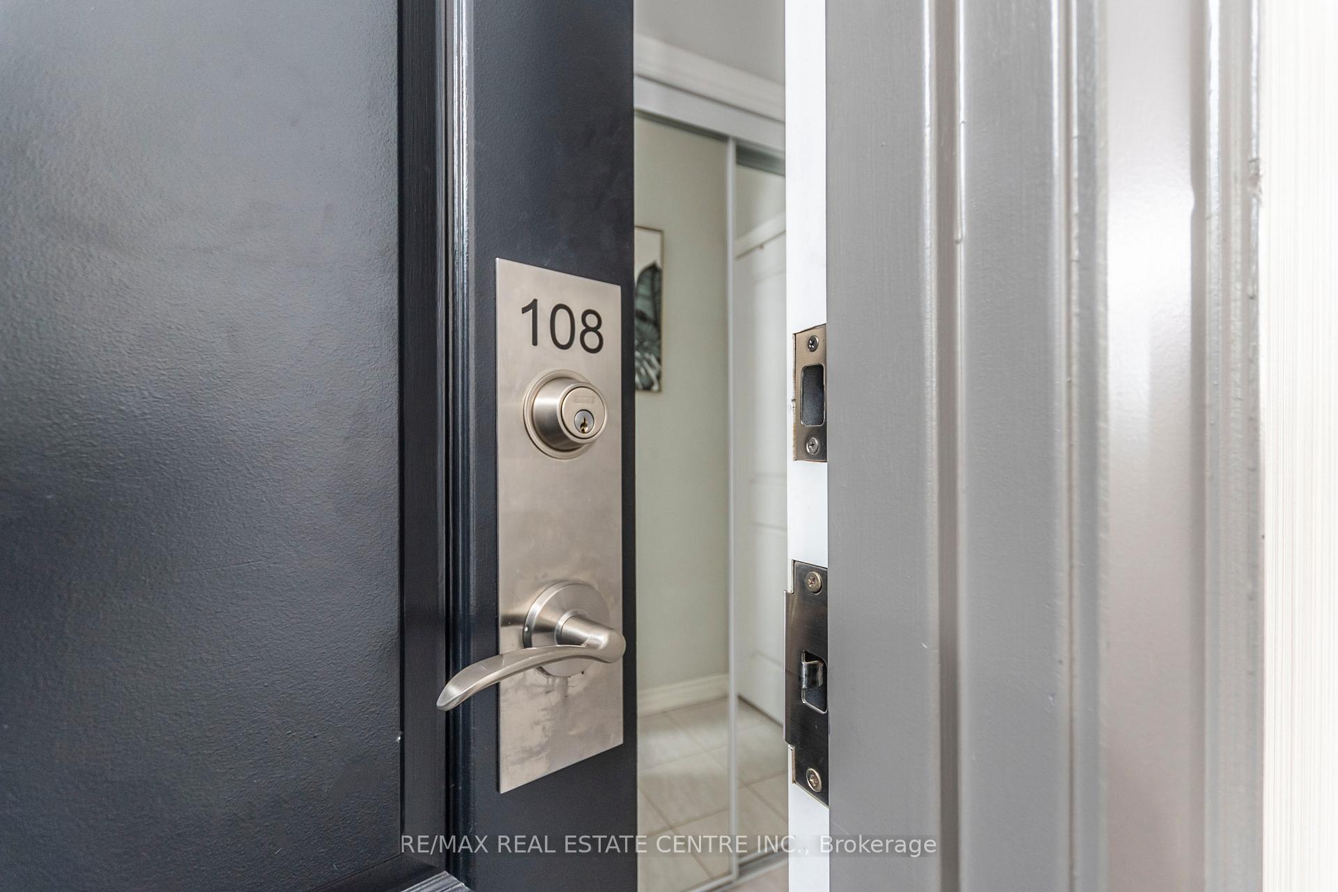 Photo 19 of Unit 108, 5327 Upper Middle Road, Burlington, Orchard — HOMEH
