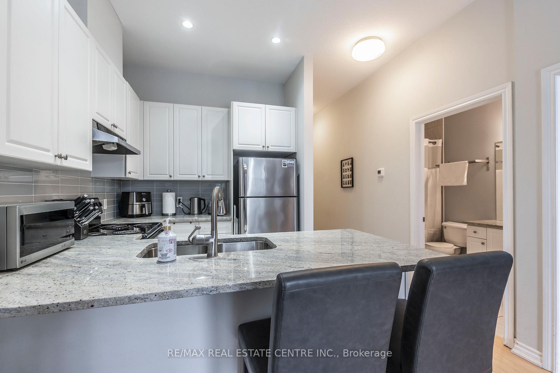 Photo 25 of Unit 108, 5327 Upper Middle Road, Burlington, Orchard — HOMEH