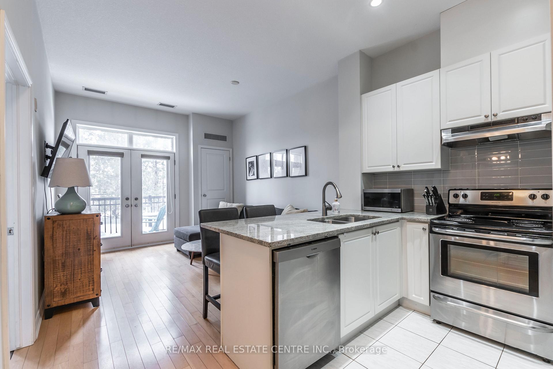 Photo 26 of Unit 108, 5327 Upper Middle Road, Burlington, Orchard — HOMEH