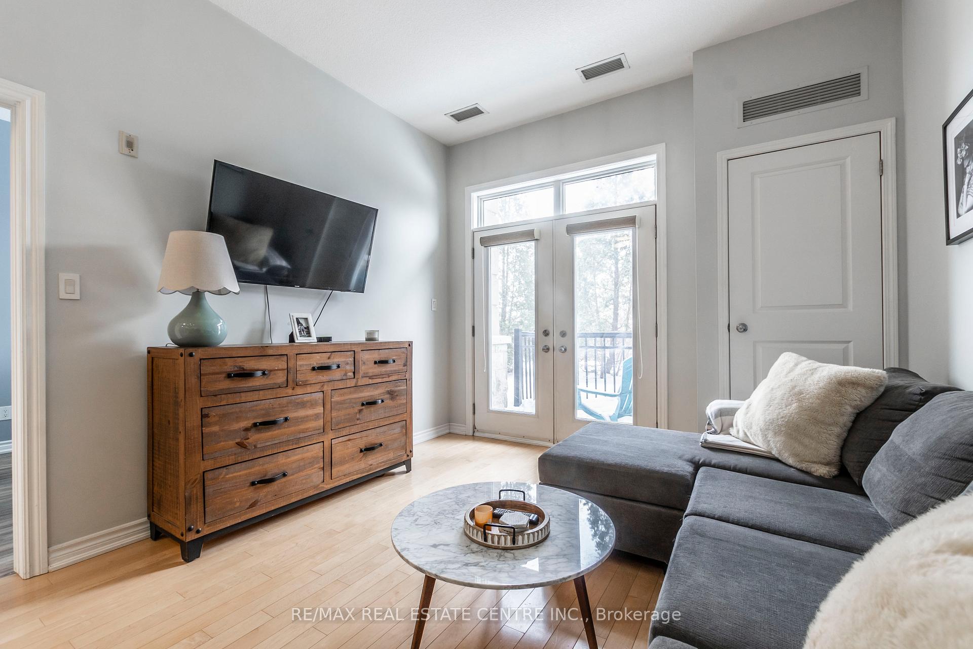 Photo 36 of Unit 108, 5327 Upper Middle Road, Burlington, Orchard — HOMEH