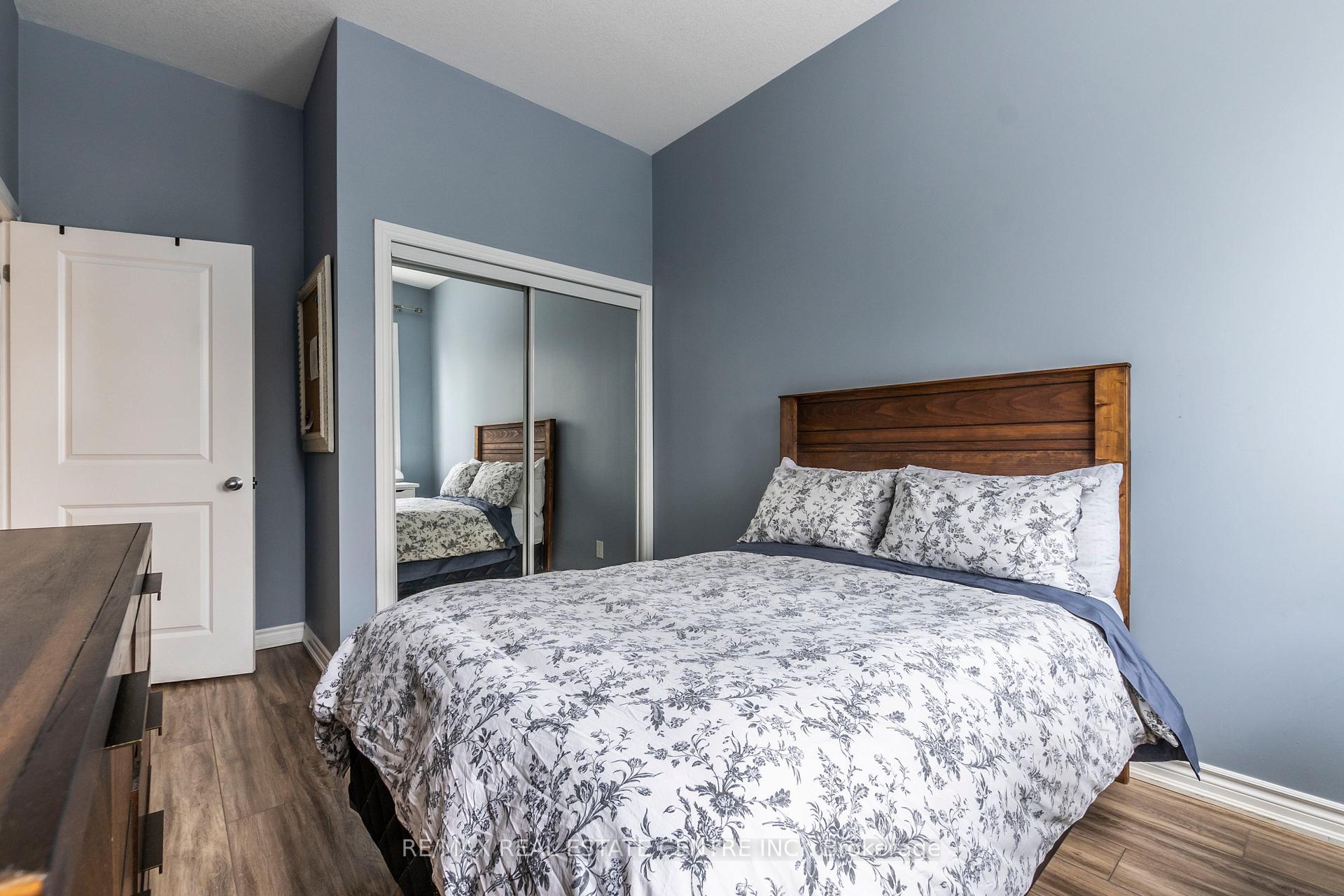Photo 39 of Unit 108, 5327 Upper Middle Road, Burlington, Orchard — HOMEH