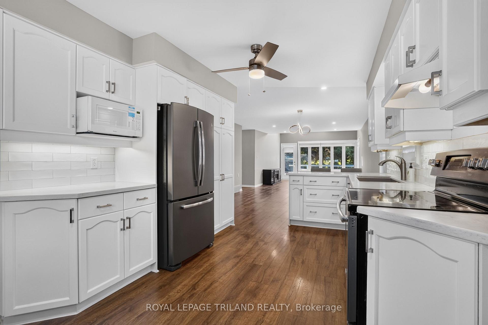 Photo 9 of 52 Ilderbrook Circle, Middlesex Centre, Ilderton — HOMEH