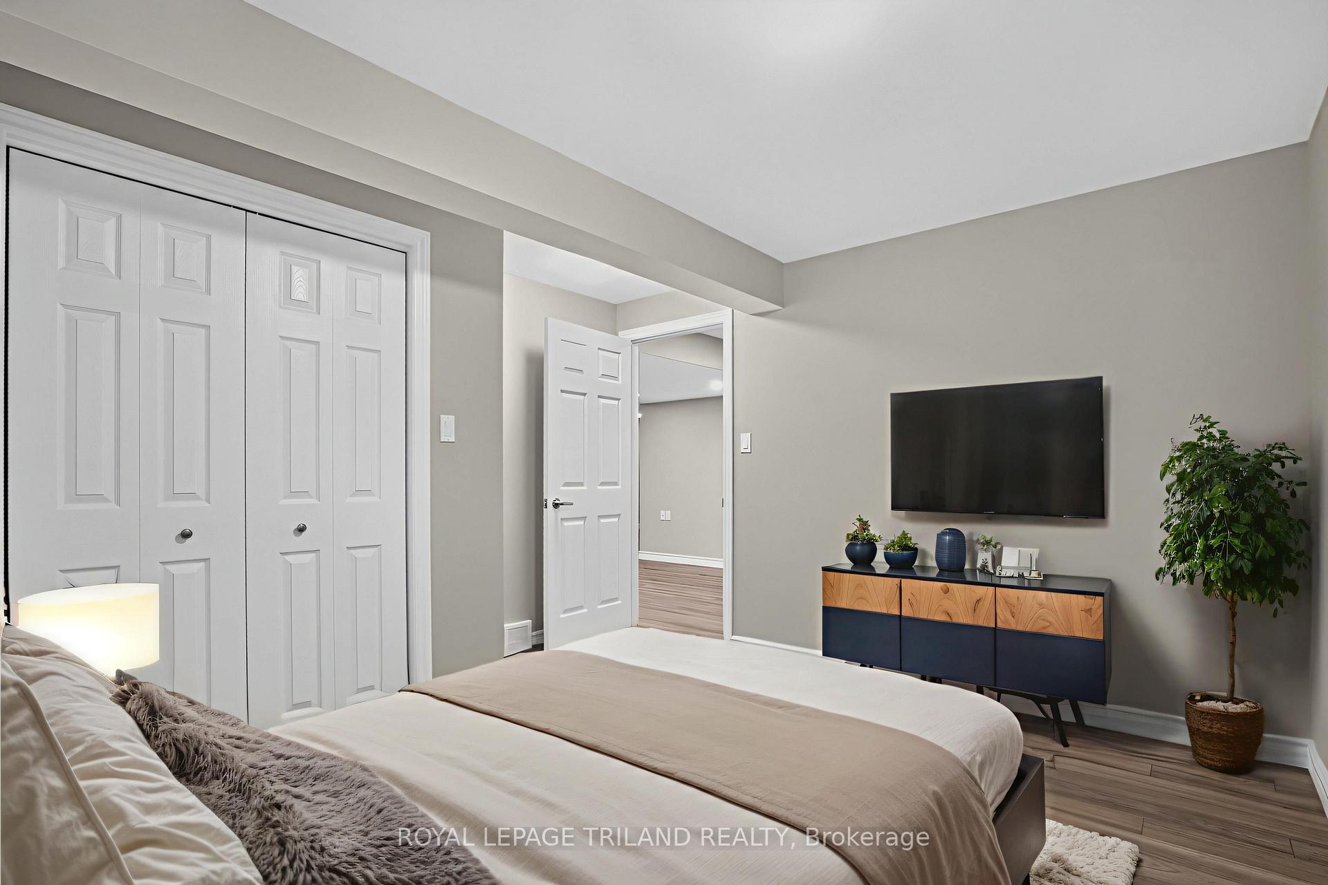 Photo 20 of 52 Ilderbrook Circle, Middlesex Centre, Ilderton — HOMEH