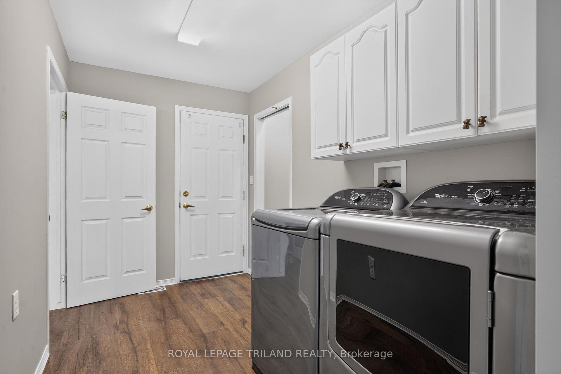 Photo 27 of 52 Ilderbrook Circle, Middlesex Centre, Ilderton — HOMEH