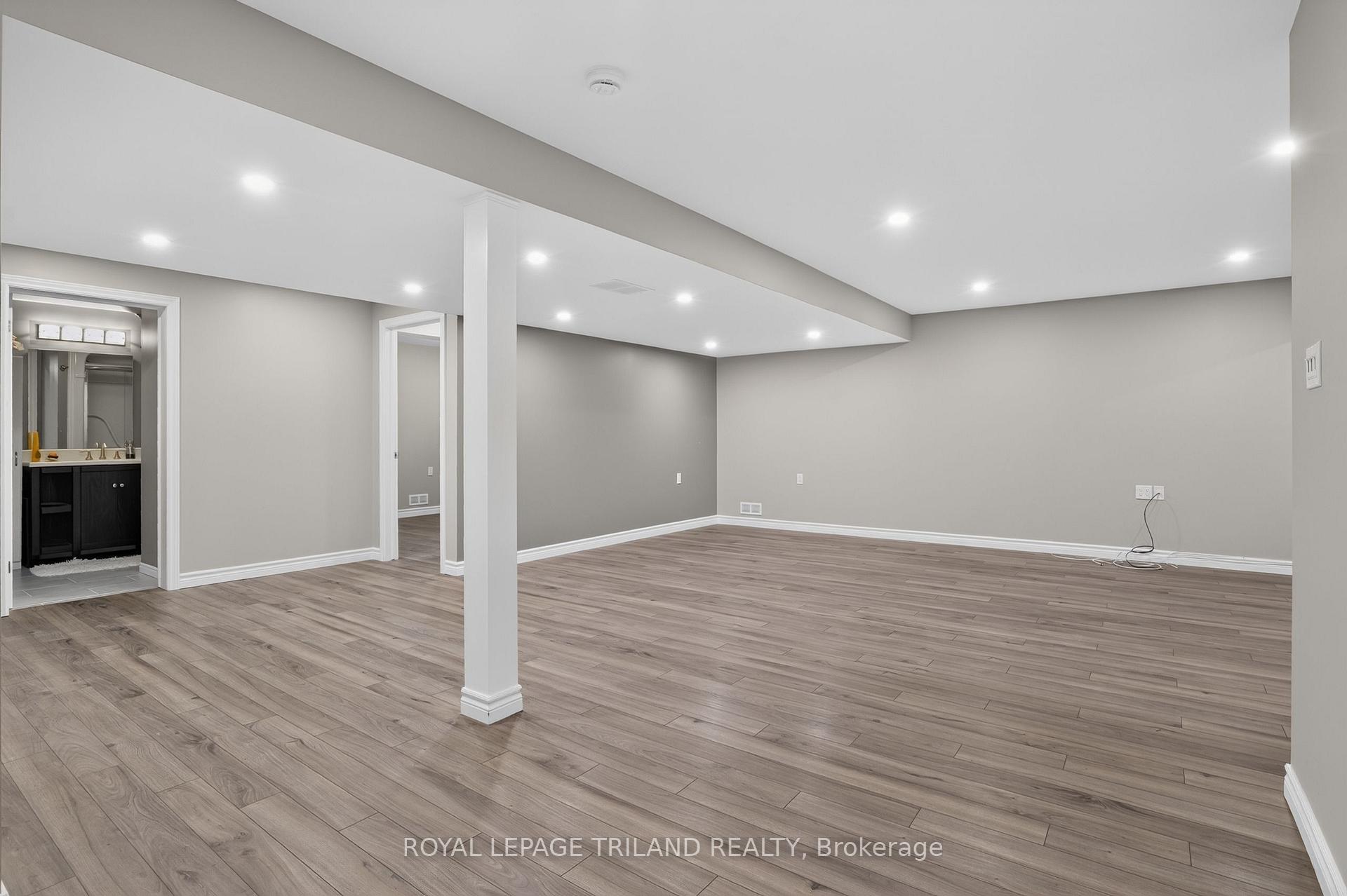 Photo 30 of 52 Ilderbrook Circle, Middlesex Centre, Ilderton — HOMEH