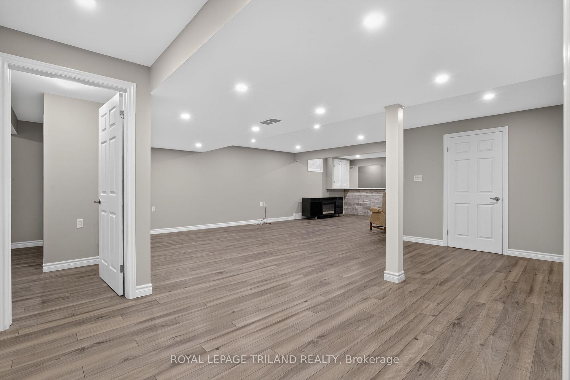 Photo 31 of 52 Ilderbrook Circle, Middlesex Centre, Ilderton — HOMEH
