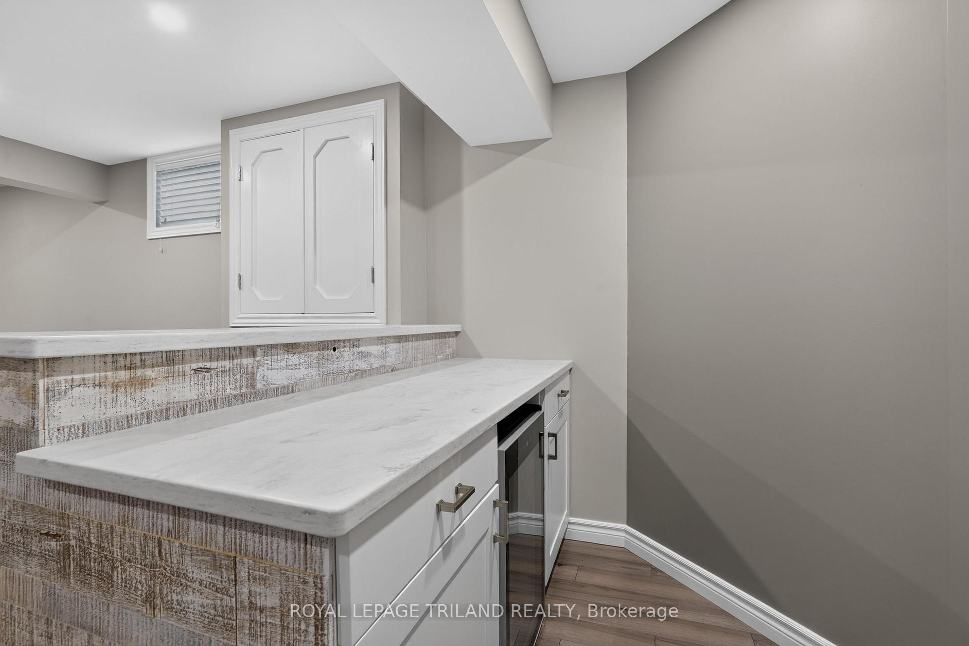 Photo 37 of 52 Ilderbrook Circle, Middlesex Centre, Ilderton — HOMEH