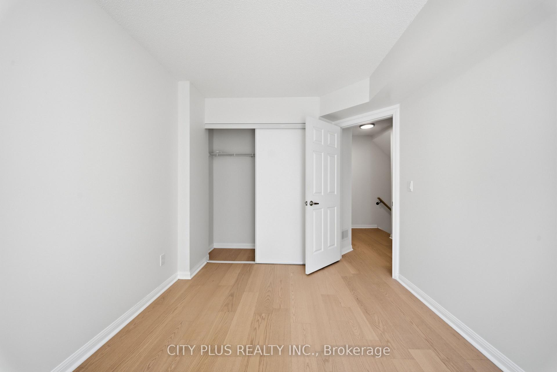 Photo 21 of Unit 3A, 21 St. Moritz Way, Markham, Unionville — HOMEH