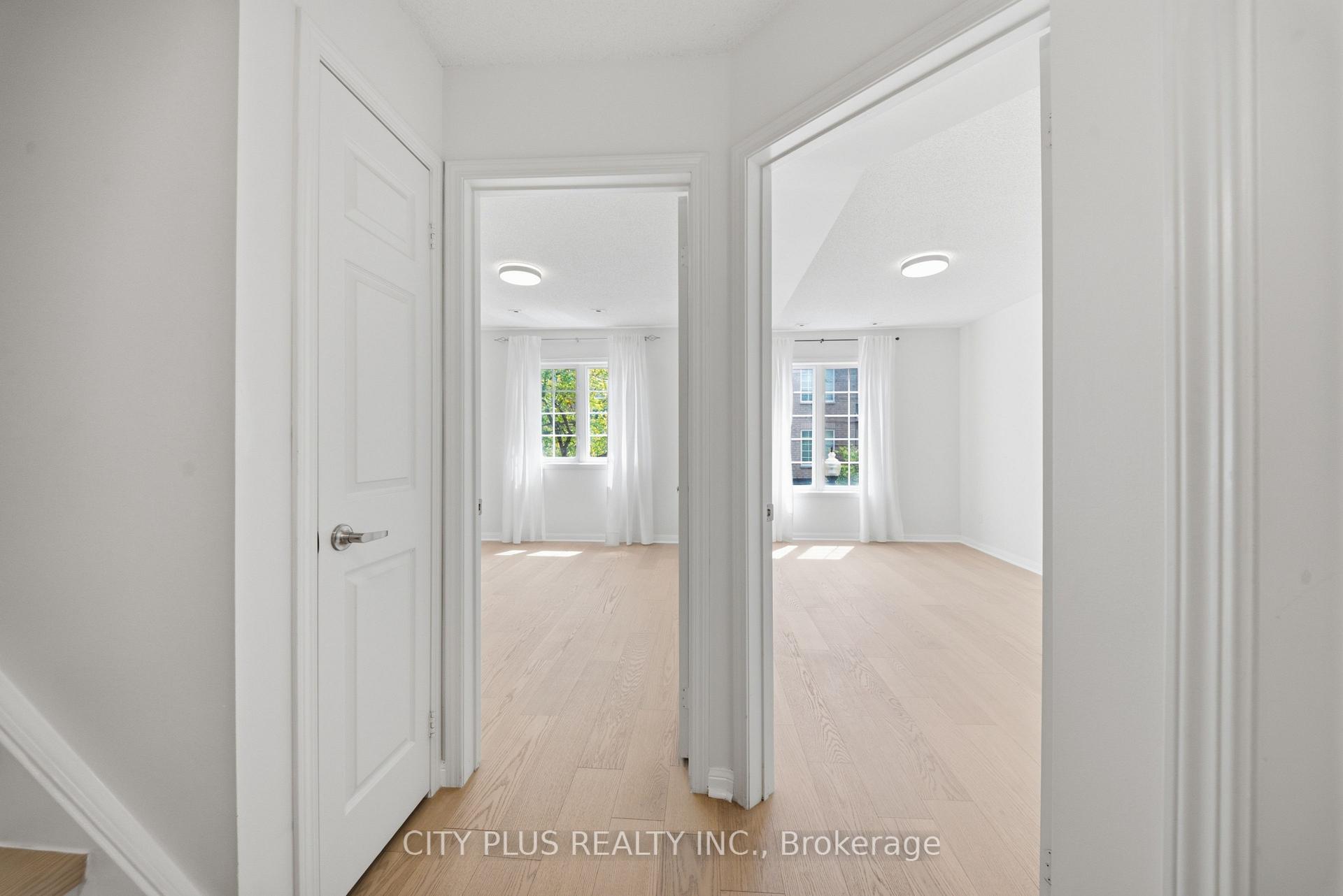 Photo 22 of Unit 3A, 21 St. Moritz Way, Markham, Unionville — HOMEH