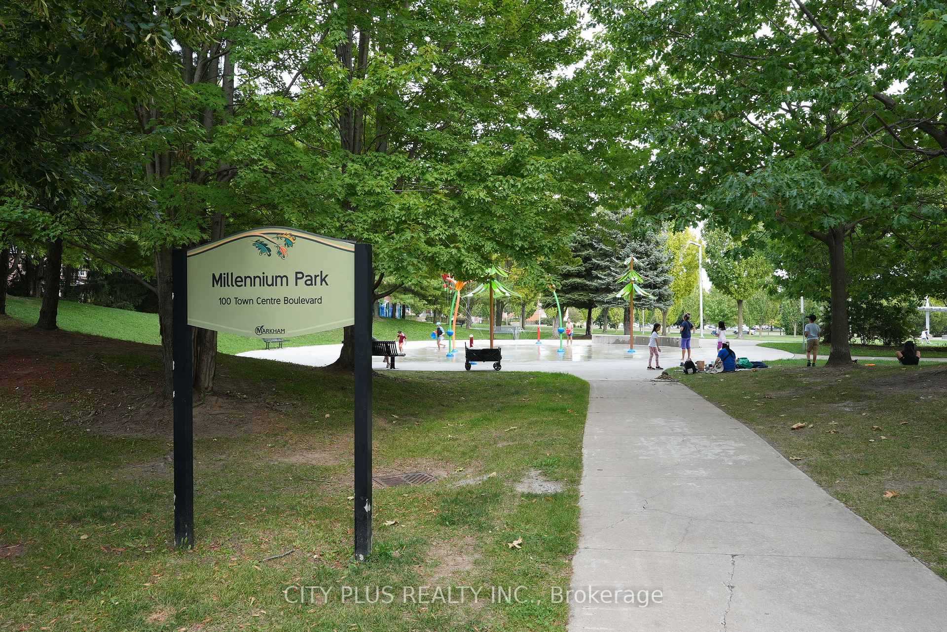 Photo 35 of Unit 3A, 21 St. Moritz Way, Markham, Unionville — HOMEH