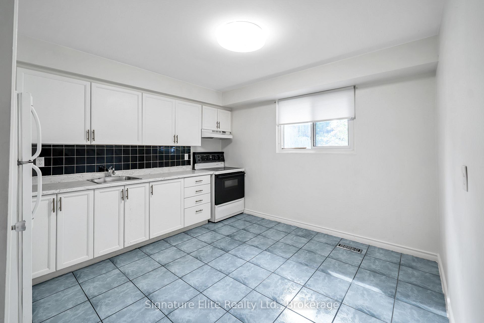Photo 2 of Unit 7, 730 Cedar Street, Oshawa, Lakeview — HOMEH