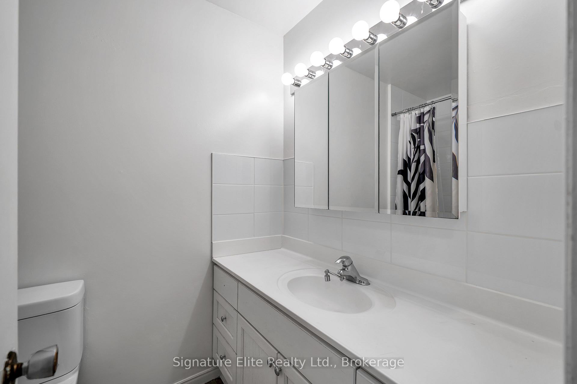 Photo 15 of Unit 7, 730 Cedar Street, Oshawa, Lakeview — HOMEH