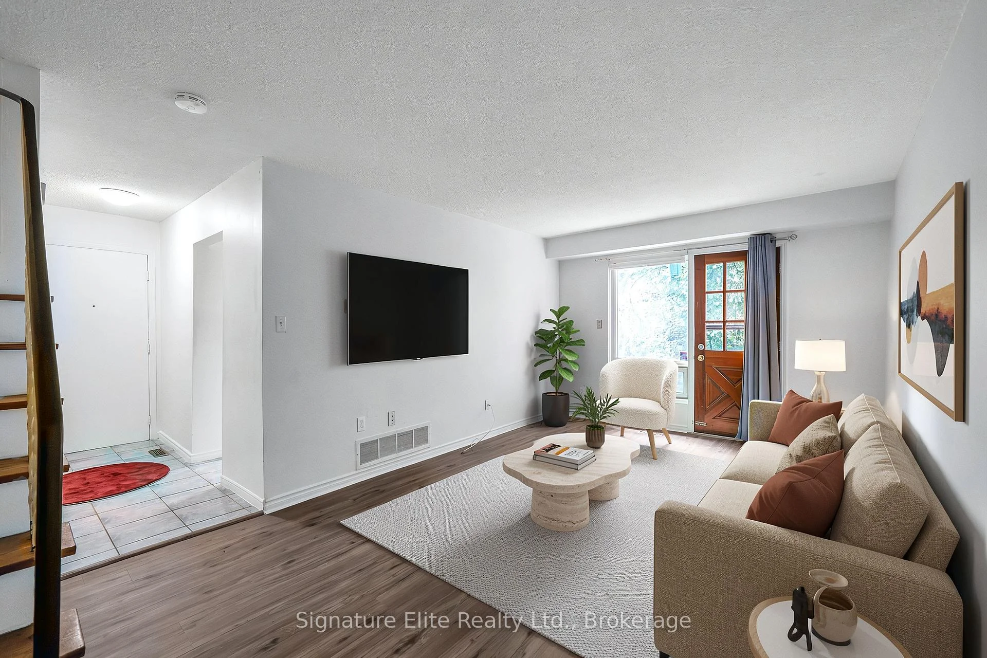 Photo 6 of Unit 7, 730 Cedar Street, Oshawa, Lakeview — HOMEH