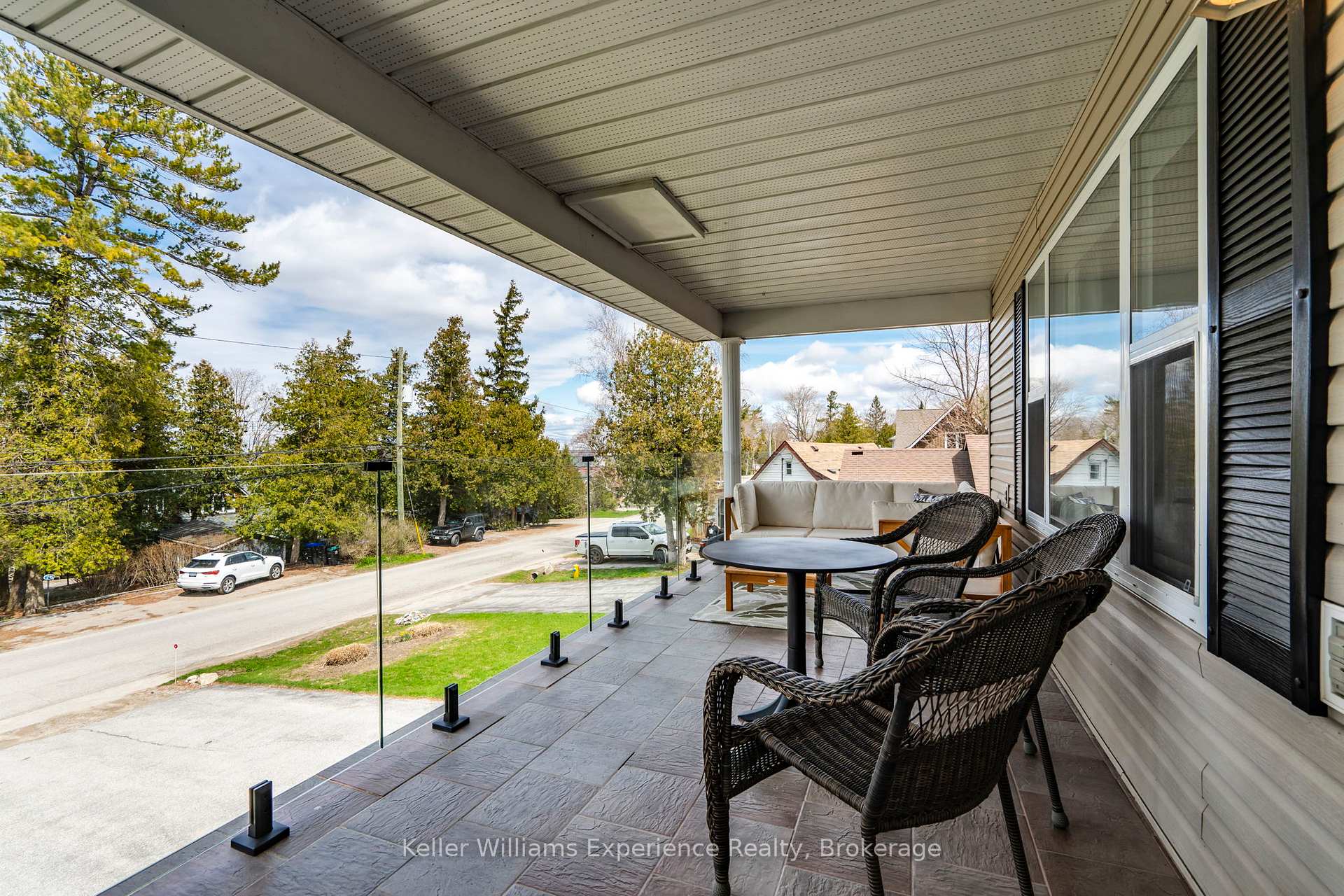 Photo 17 of 75 Hoyt Avenue, Tay, Victoria Harbour — HOMEH
