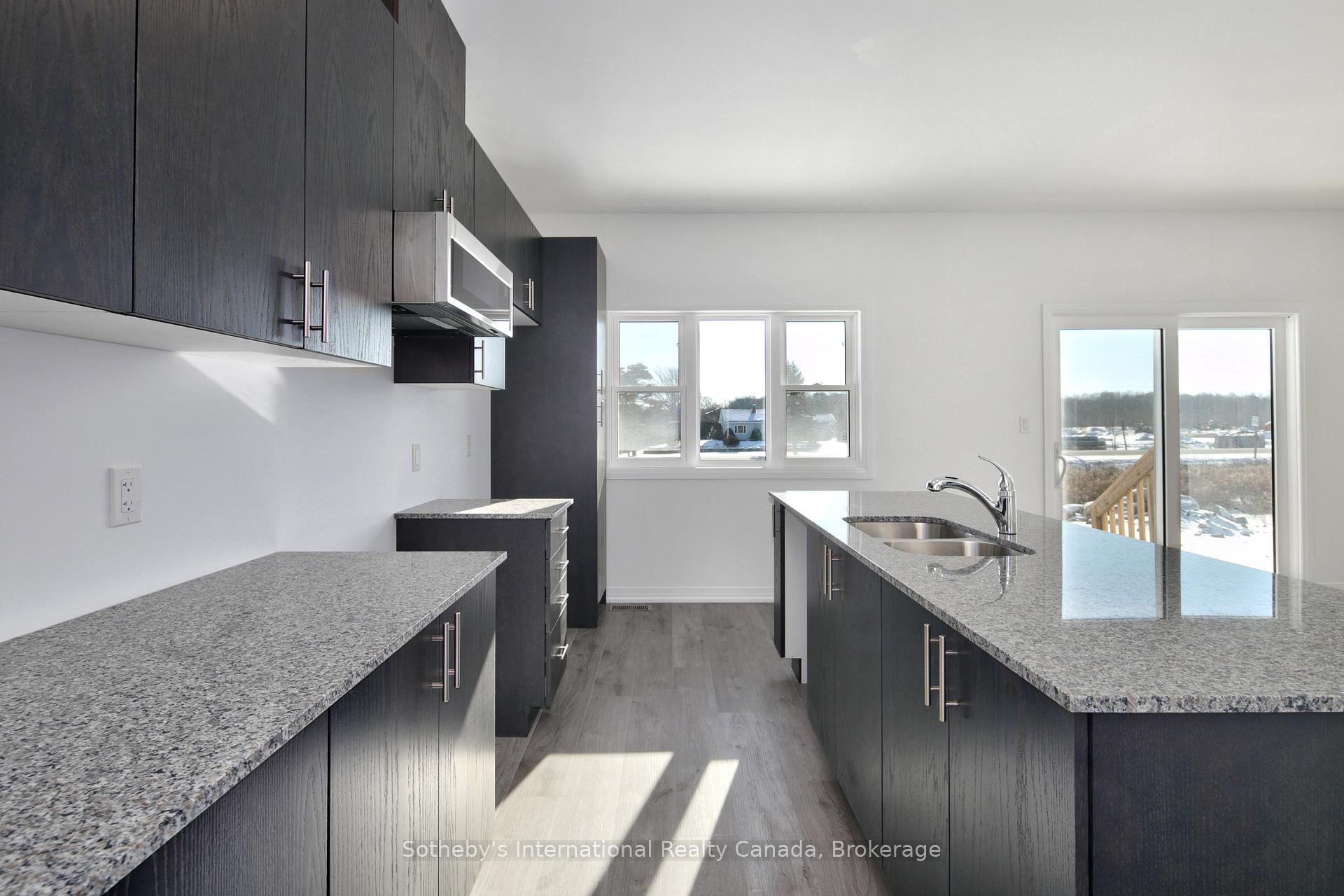 Photo 10 of 178 Equality Drive, Meaford — HOMEH