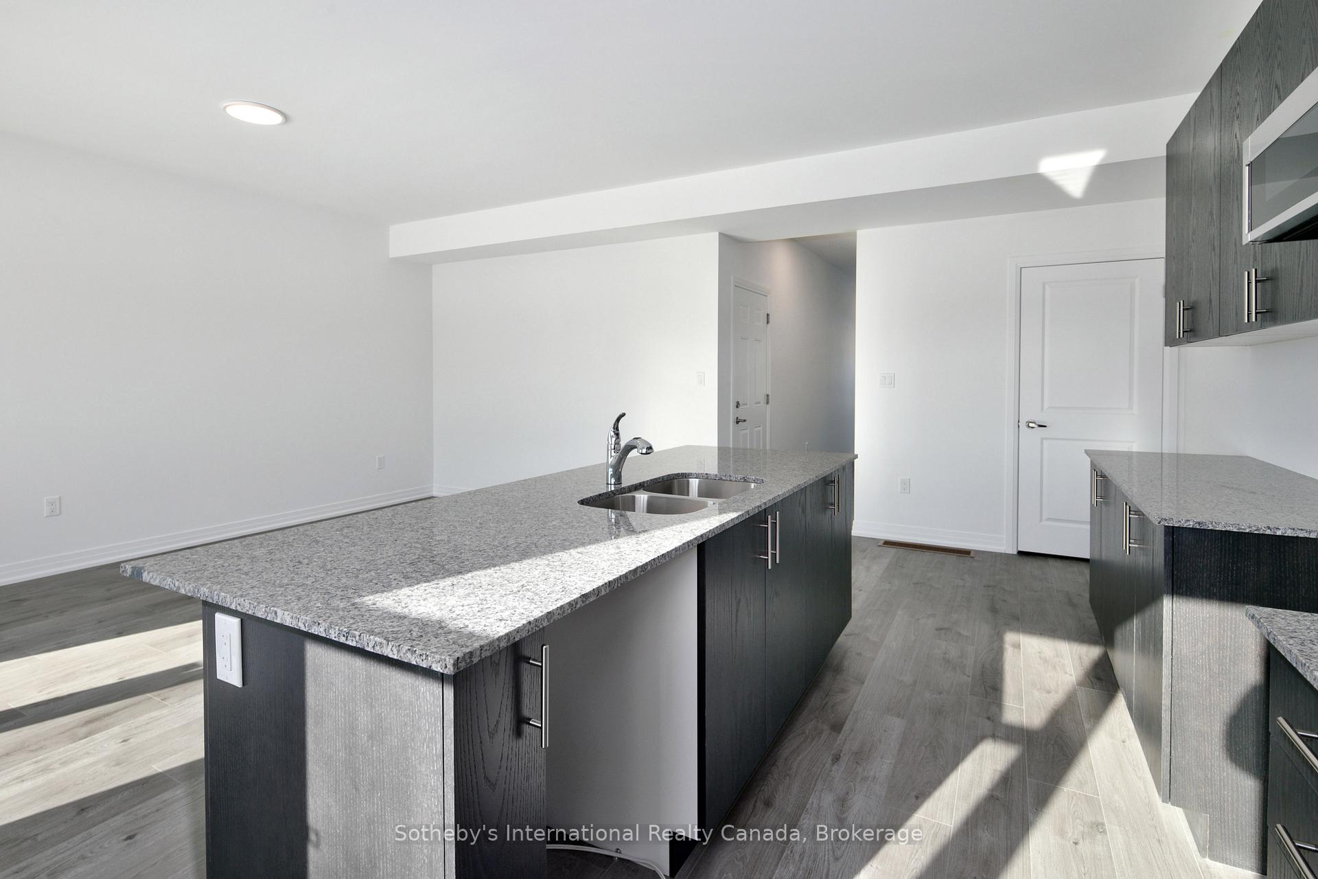 Photo 11 of 178 Equality Drive, Meaford — HOMEH