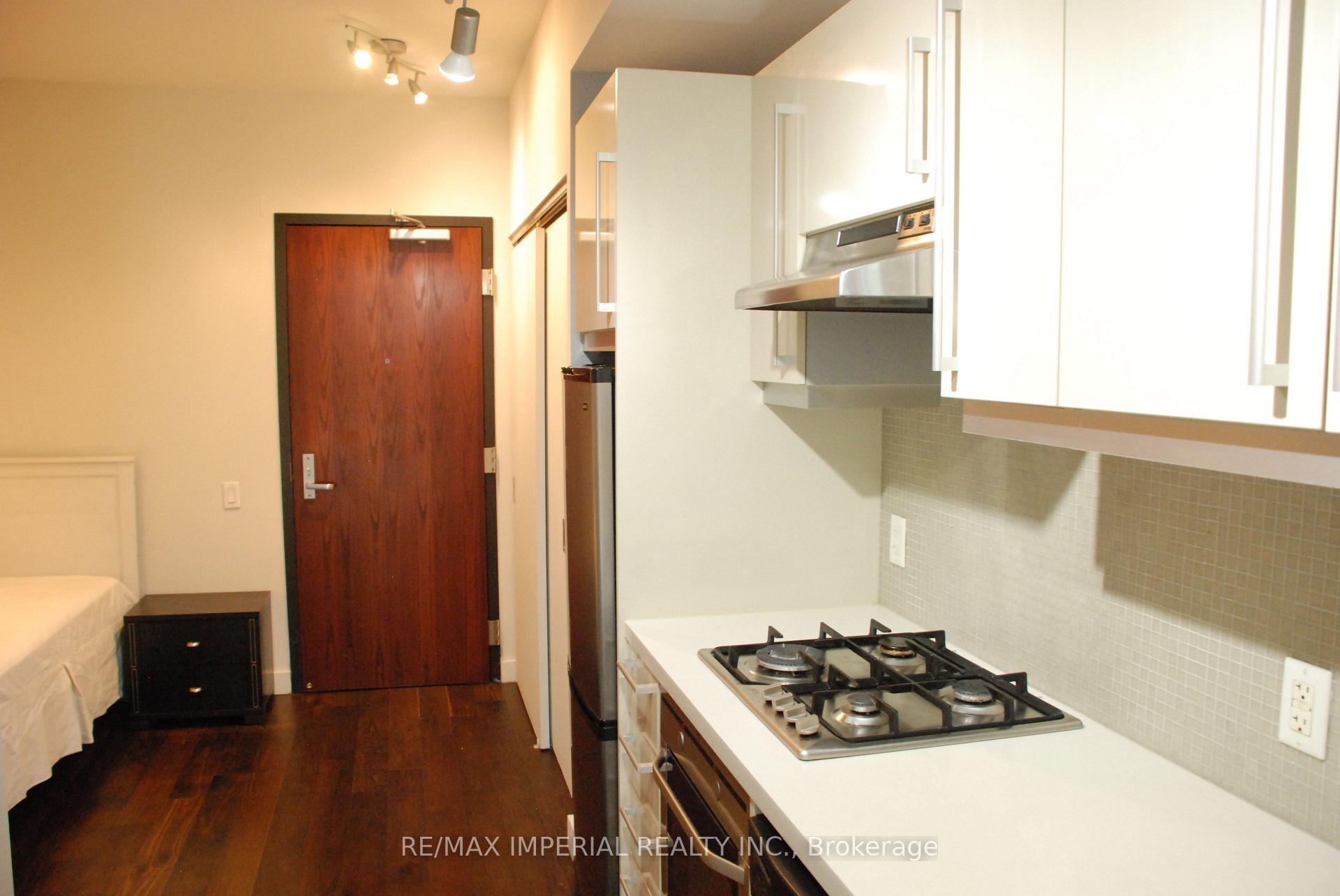 Photo 11 of Unit 405, 25 oxley Street, Toronto, Waterfront Communities — HOMEH