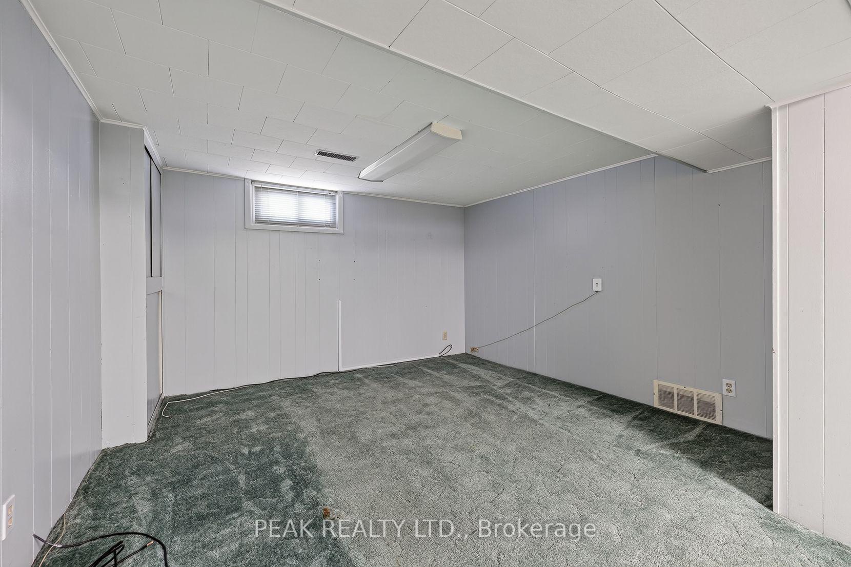 Photo 29 of 78 Belleview Avenue, Kitchener, Auditorium — HOMEH