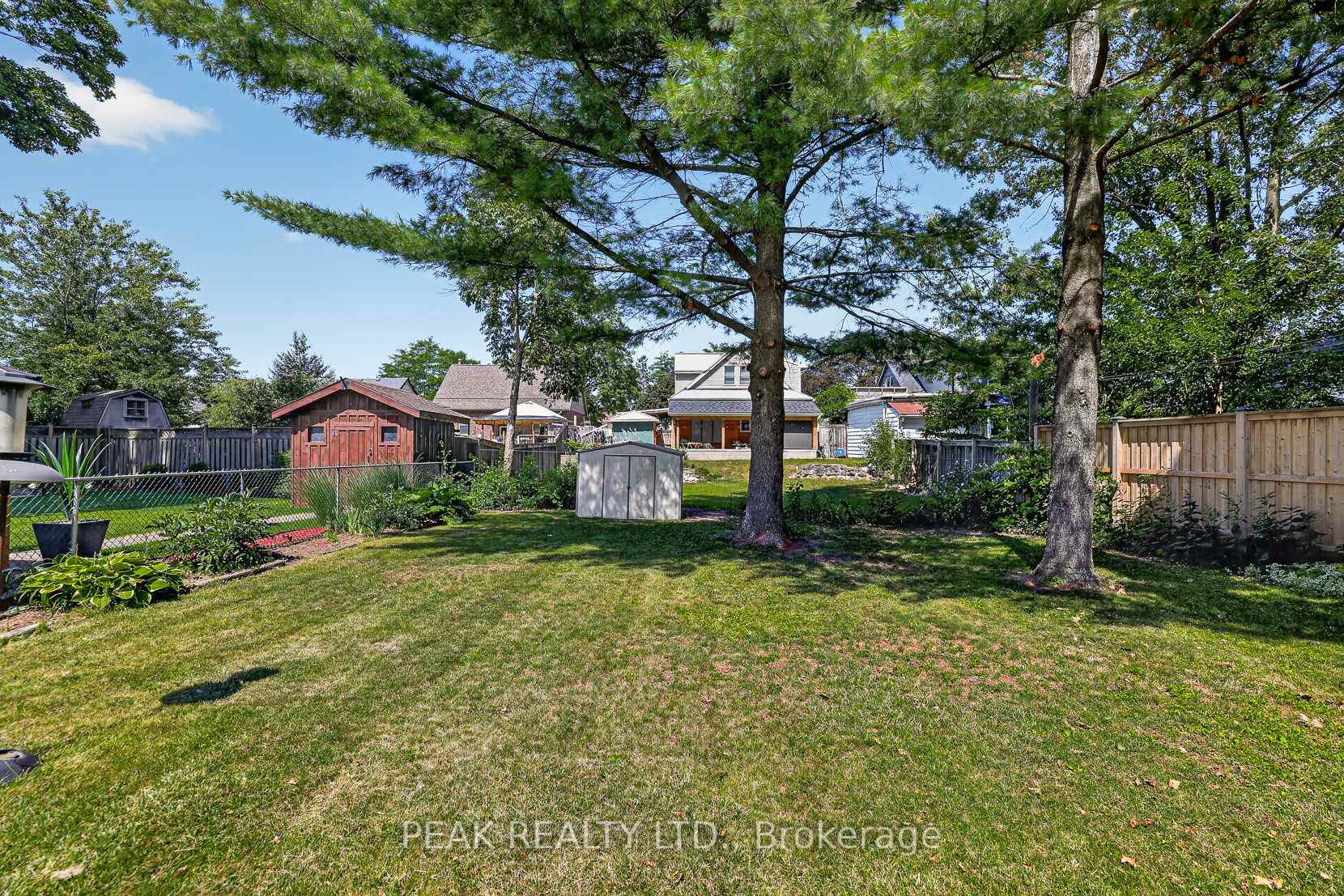 Photo 34 of 78 Belleview Avenue, Kitchener, Auditorium — HOMEH