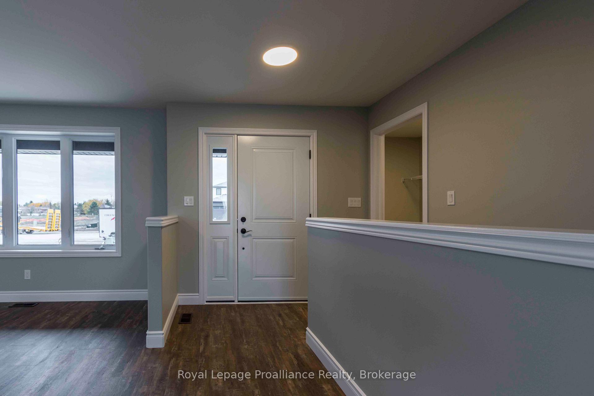 Photo 3 of Unit A, 149 Sienna Avenue, Belleville, Belleville Ward — HOMEH