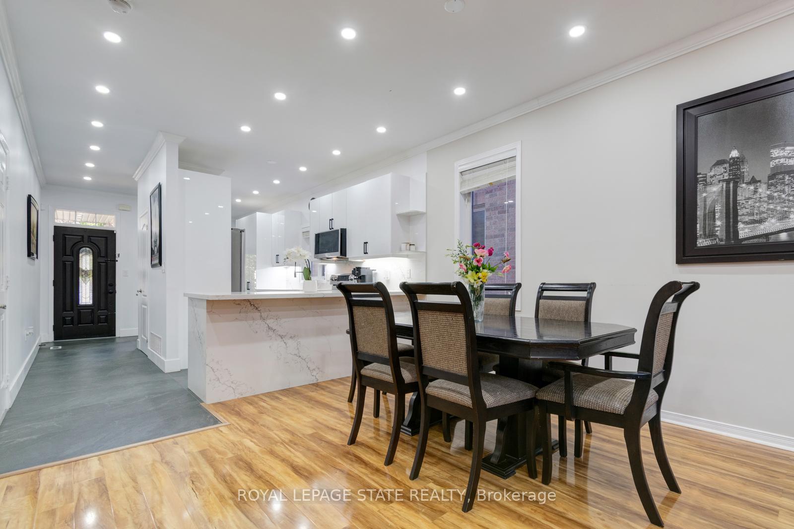 Photo 16 of 33 Panorama Way, Hamilton, Stoney Creek — HOMEH