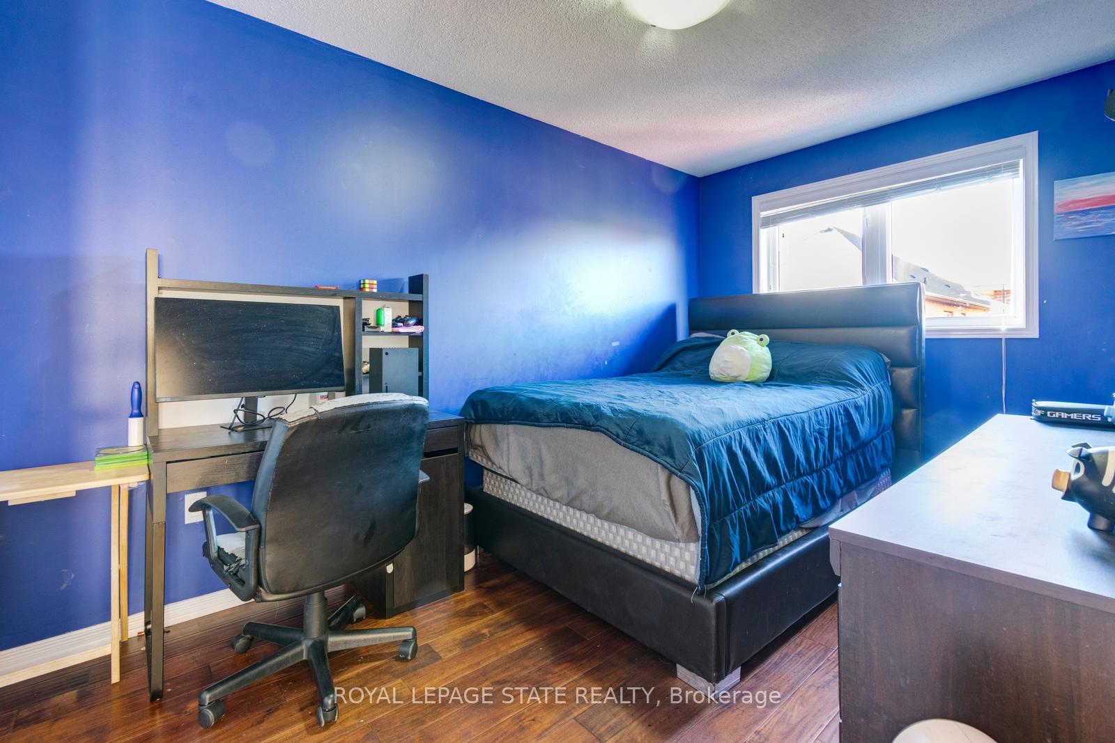 Photo 27 of 33 Panorama Way, Hamilton, Stoney Creek — HOMEH